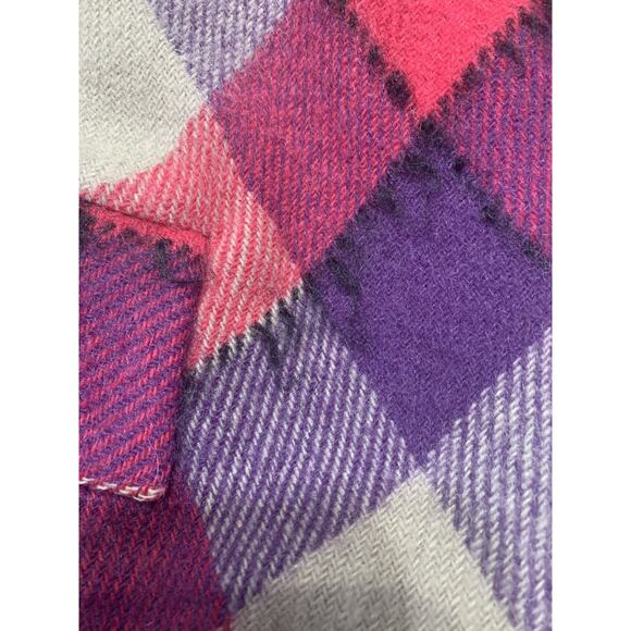 Vintage Plaid Pink Purple Wool Blend One Size Big Buttons Poncho Cape Holidays - Picture 8 of 8